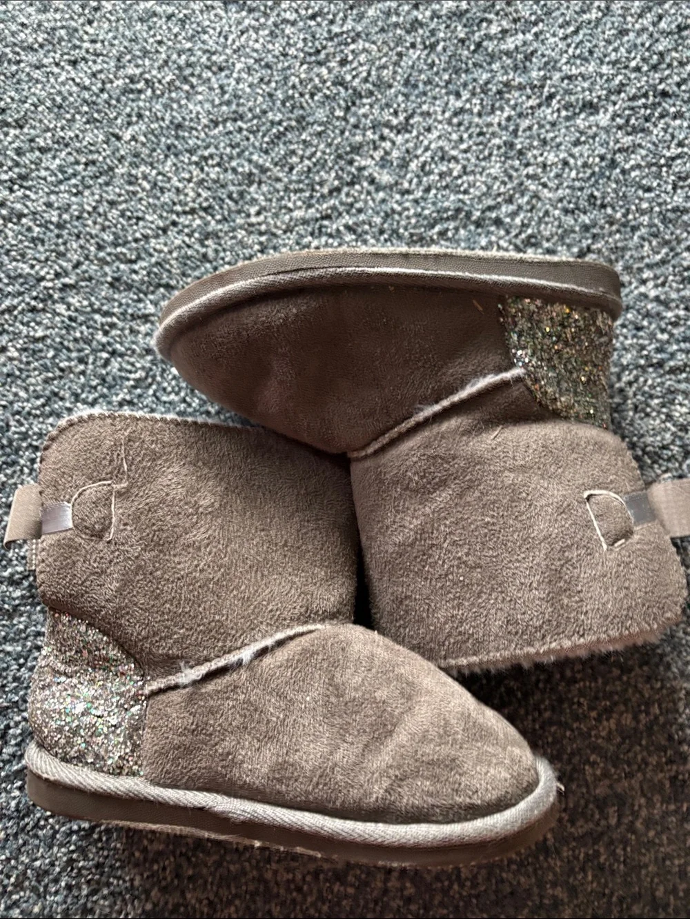 Gigil warm stylish